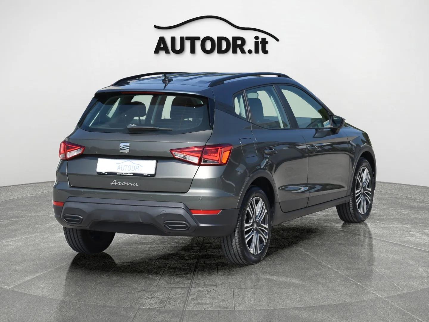 Seat Arona