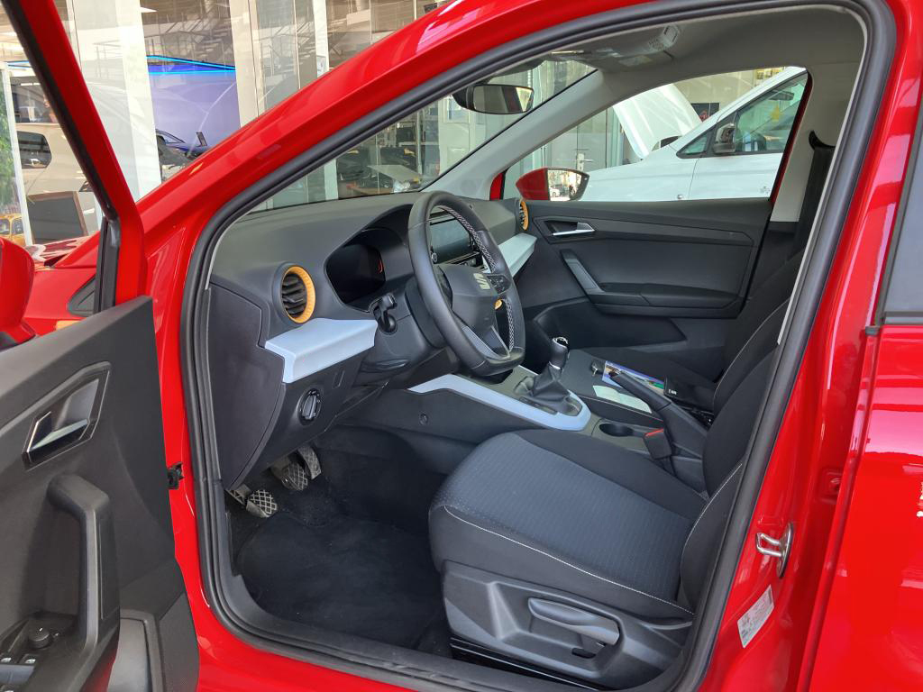 Seat Arona