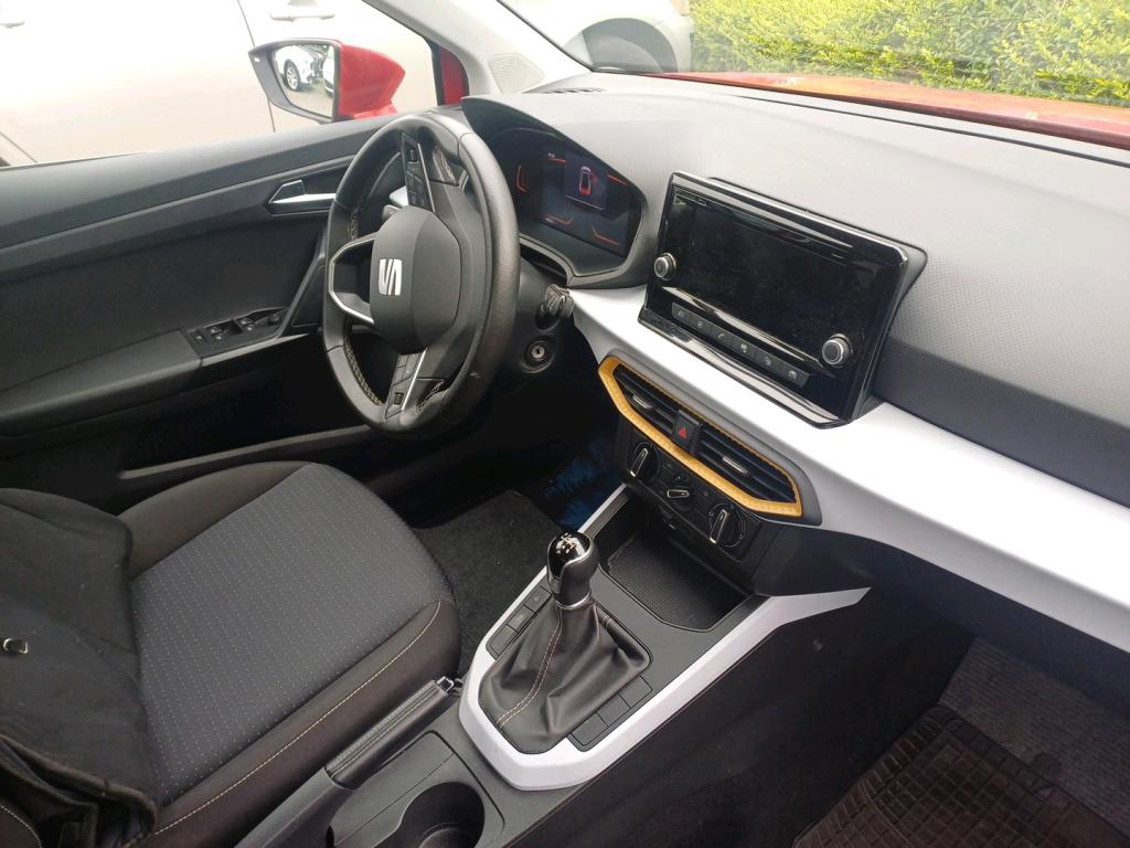 Seat Arona