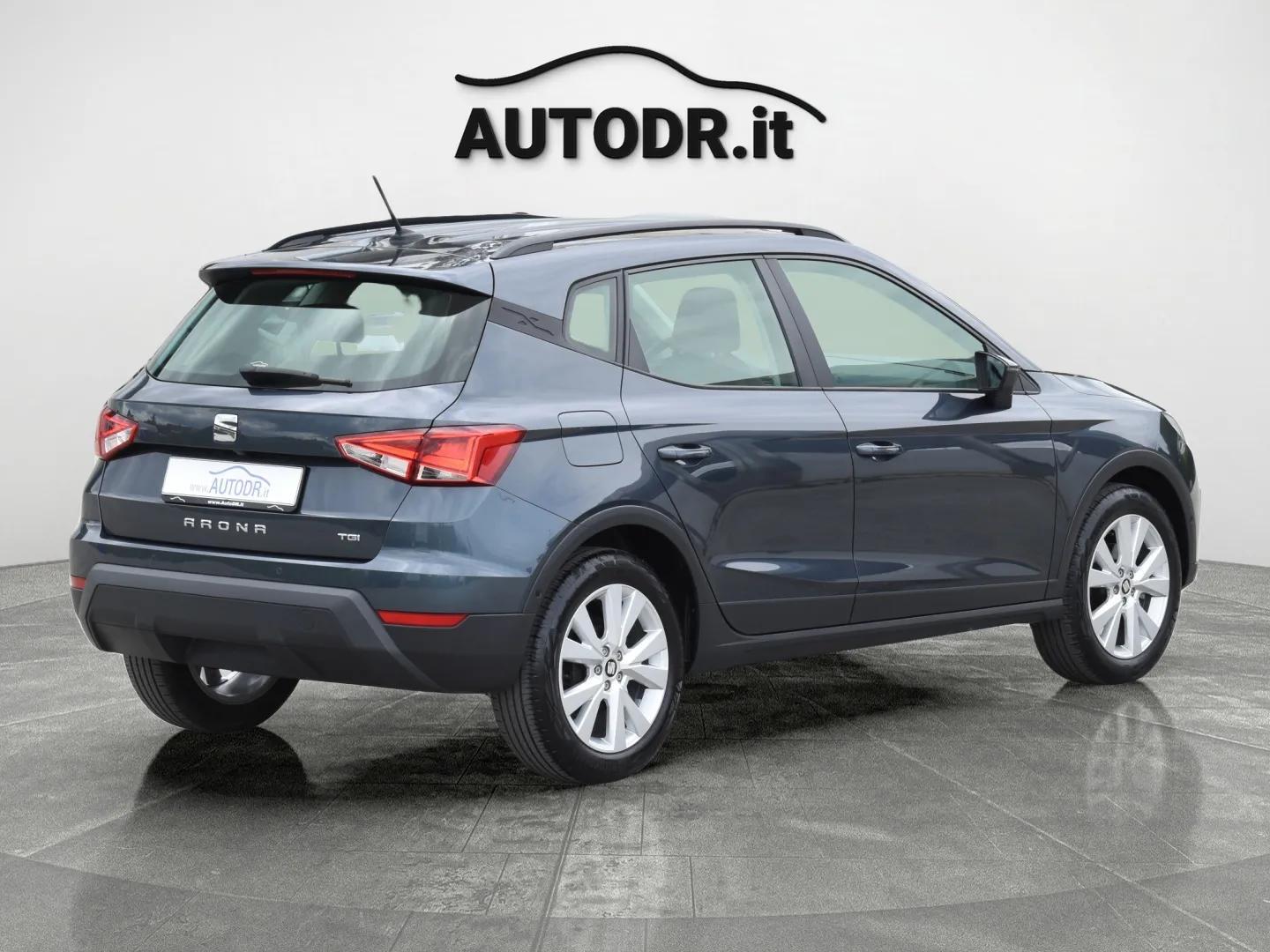 Seat Arona