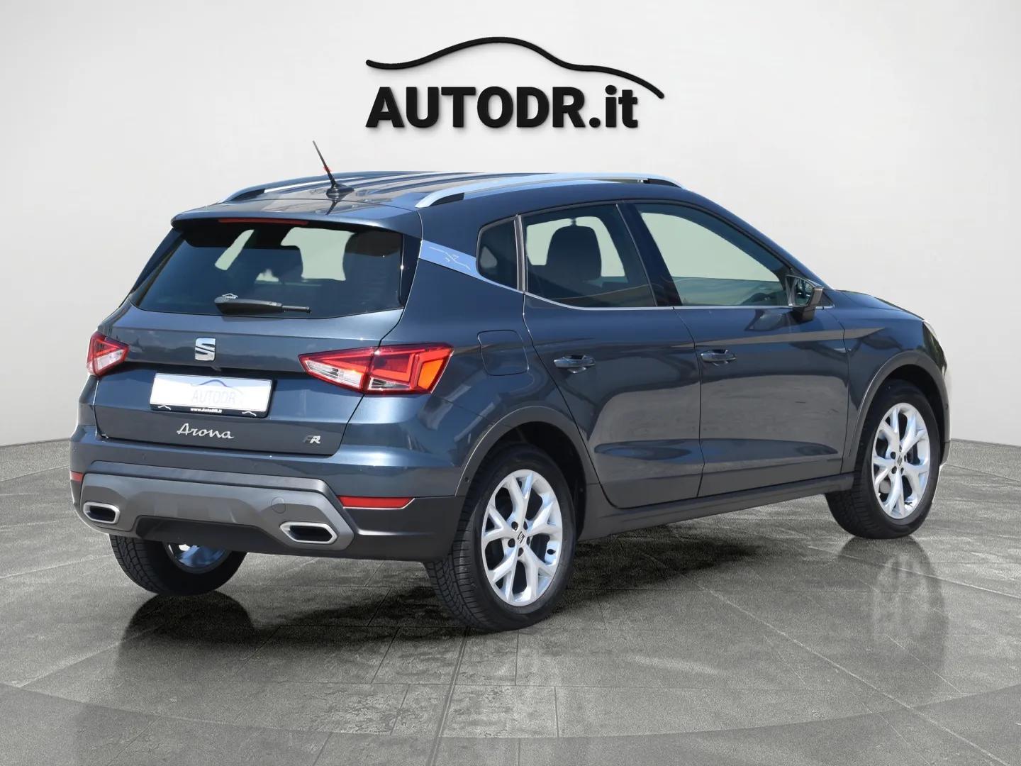 Seat Arona