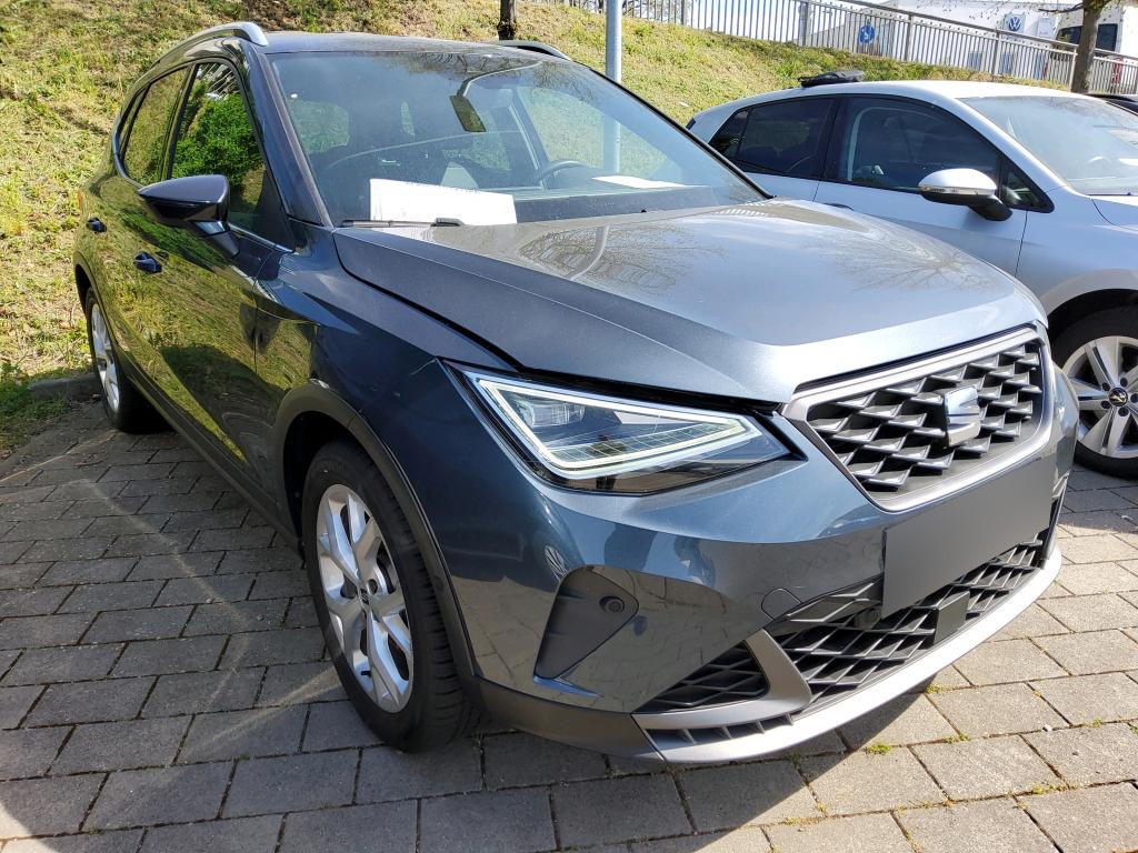 Seat Arona